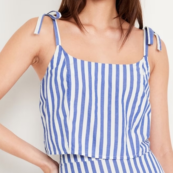 Old Navy Cami Crop Top Blue and White Stripe Large - Picture 2 of 9
